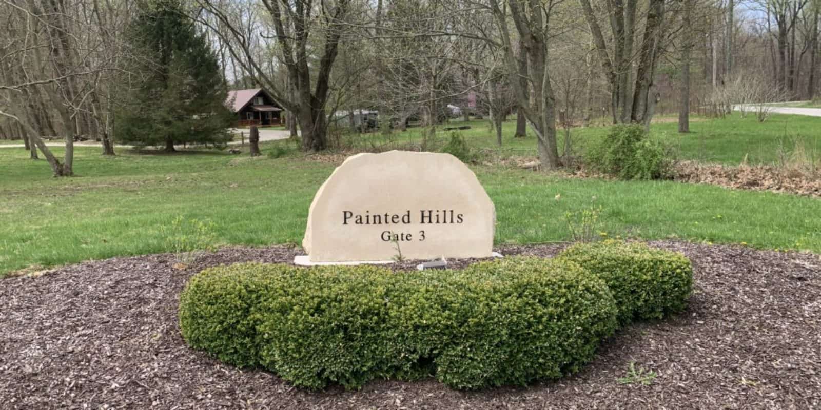 Updated 4 Bedroom Home For Sale in Painted Hills - 2539 Edgewood Drive Martinsville, IN 46151 - Indiana Creek & MSD Martinsville School District - Private Lake Community - Danielle Stiles Real Estate-3