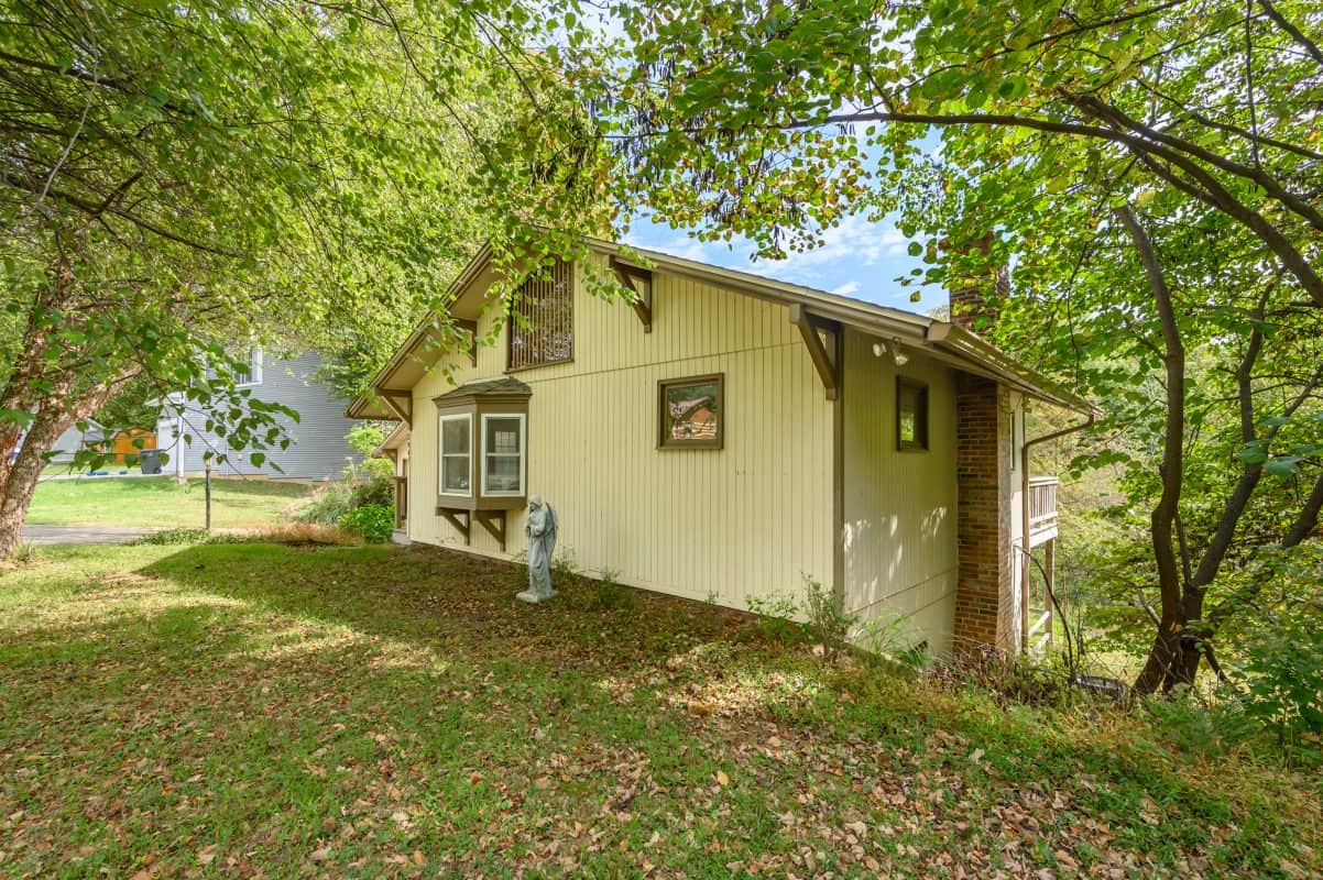 2941 S Mask Ct Martinsville, IN 46151