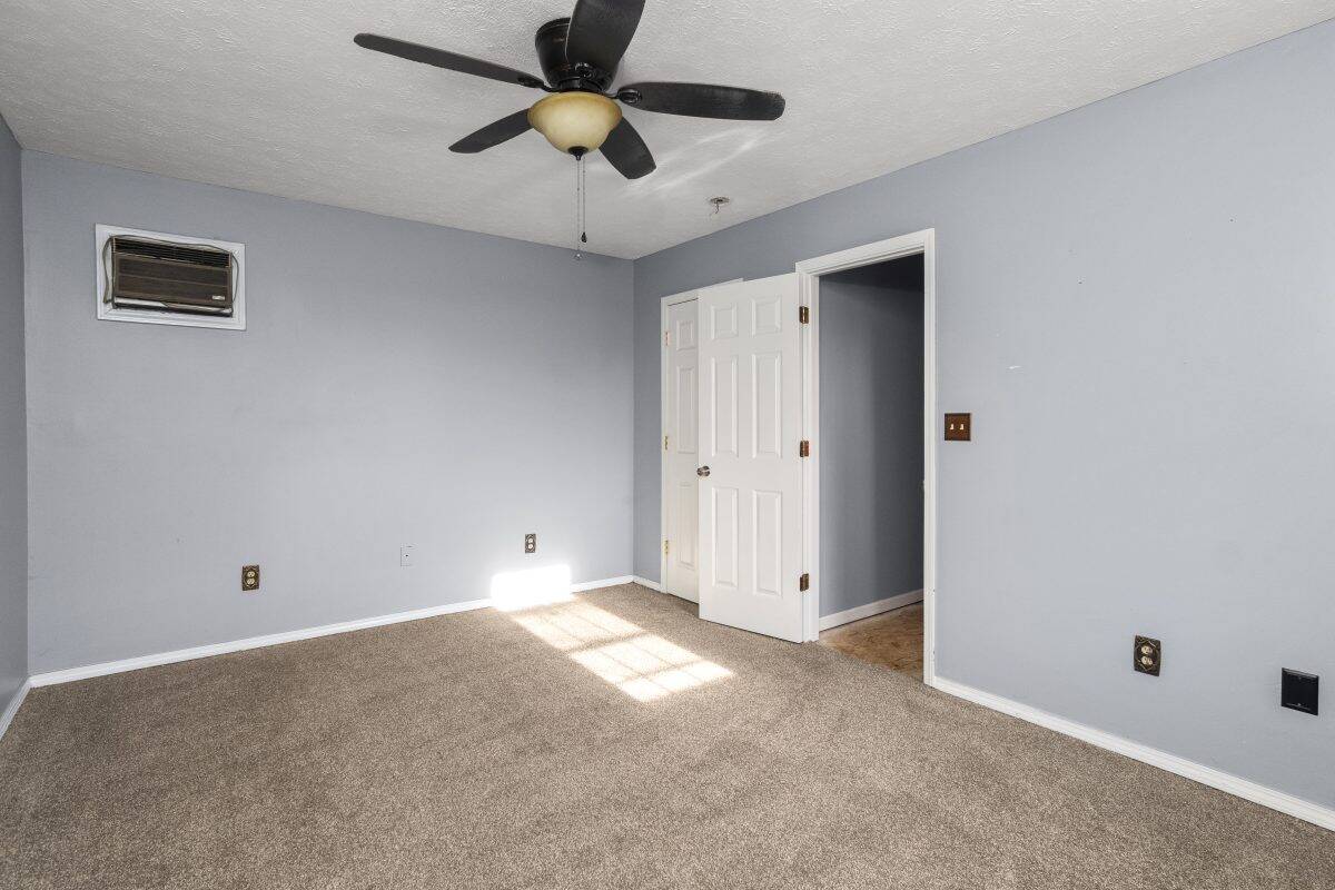 689 N Main Martinsville, IN 46151