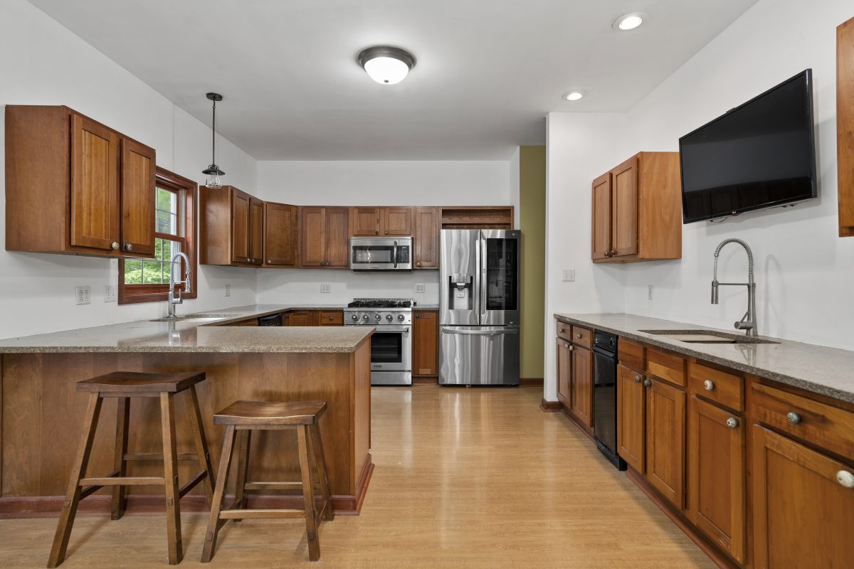 2707 Duke Circle Martinsville, IN 46151