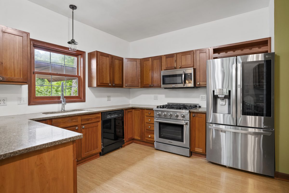 2707 Duke Circle Martinsville, IN 46151