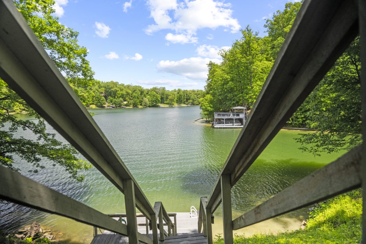 2707 Duke Circle Martinsville, IN 46151