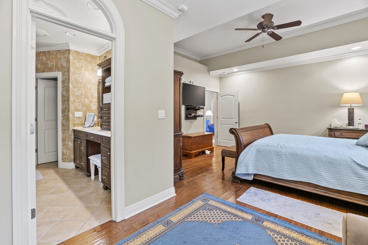 60 Pine Hills Dr. Nashville, IN 47448