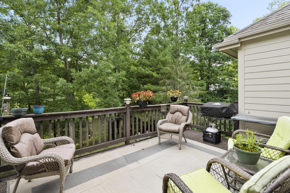 60 Pine Hills Dr. Nashville, IN 47448