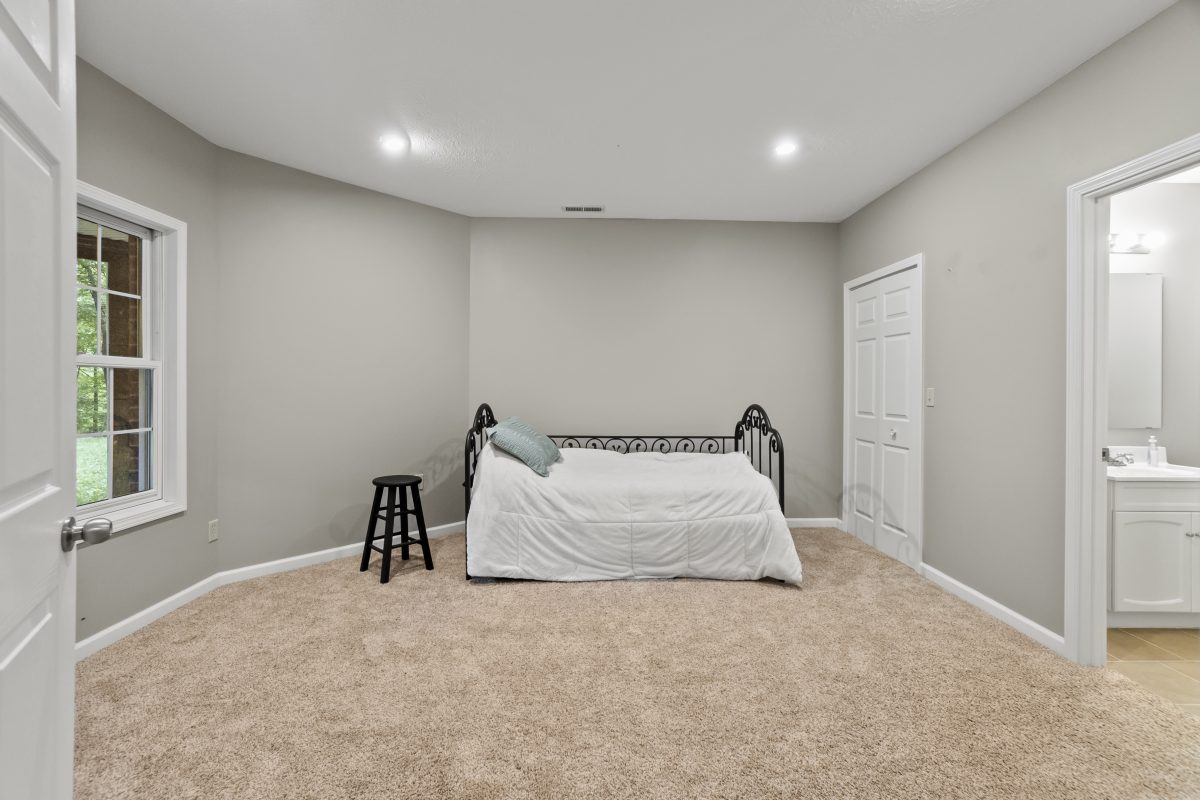 2034 Dynasty Ridge Martinsville, IN 46151