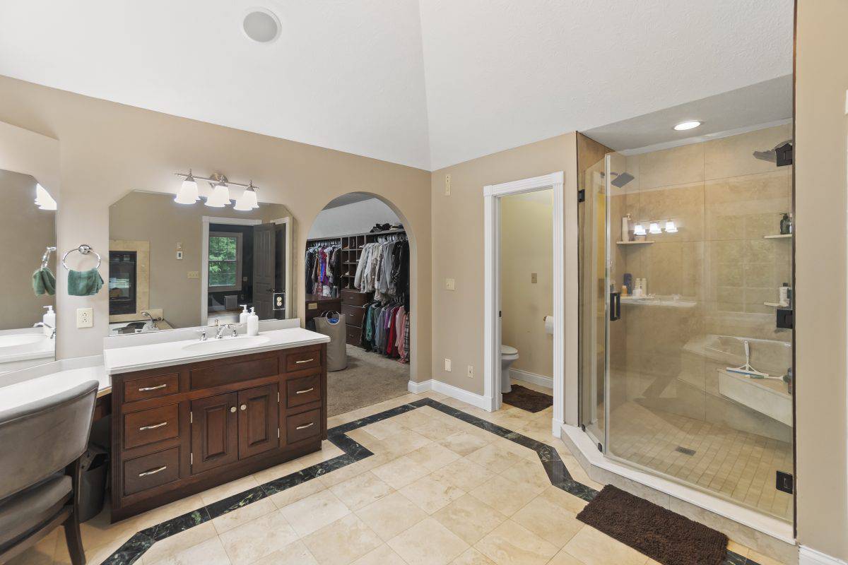 2034 Dynasty Ridge Martinsville, IN 46151