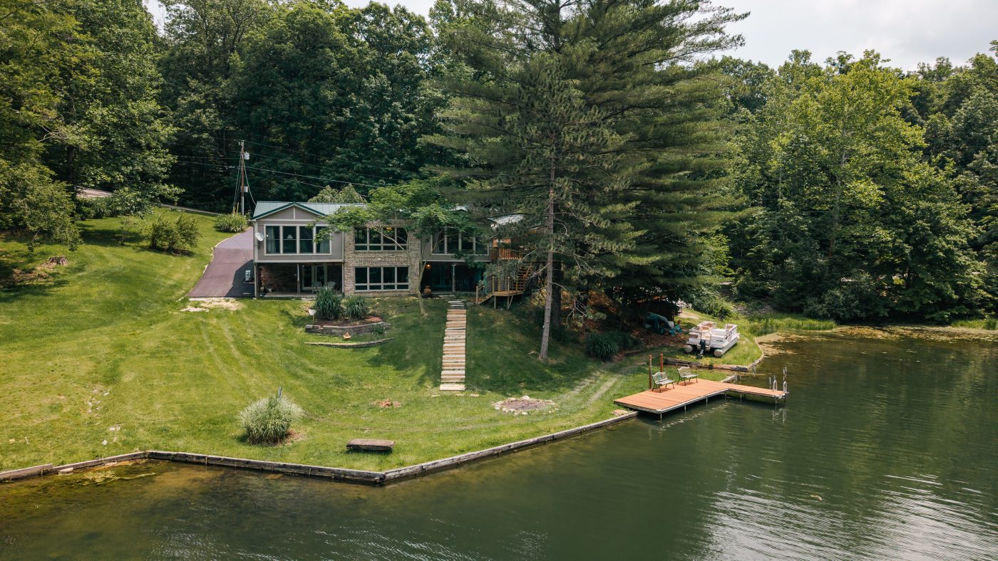 4126 E. Rembrandt Drive Martinsville, IN 46151