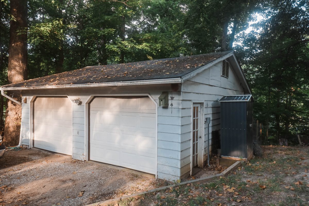 8779 North Briarwood Lake West Ct, Monrovia, IN 46157