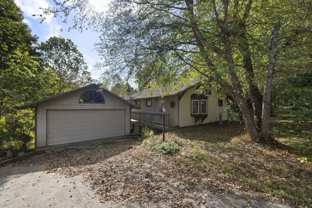 2941 S. Mask Ct. - Danielle Stiles Real Estate - Painted Hills For Sale (19)